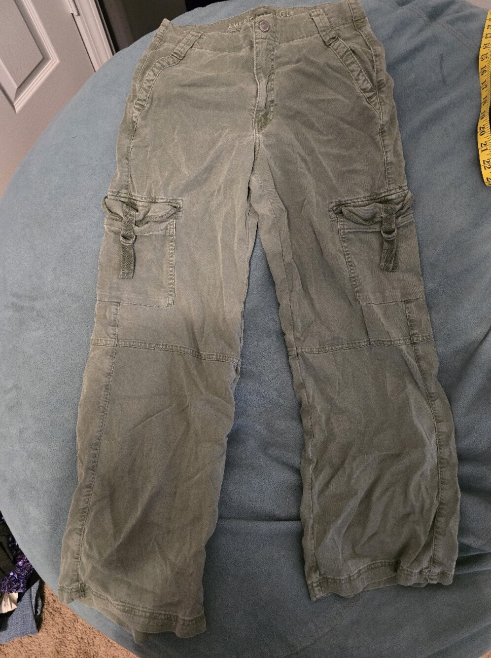 American Eagle Cargo Pants - Olive Green
